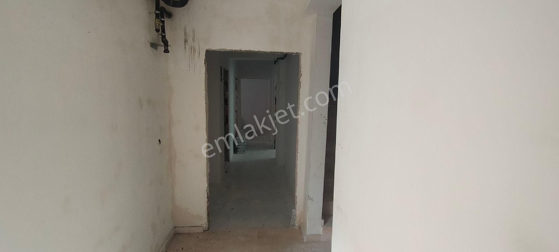 Çekmeköy Soğukpınar Satılık Daire Çekmeköy Satılık 1.5+1 Amerikan Mutfak 1.Kat 80m² Sıfır Asansörlü 90güne teslim 