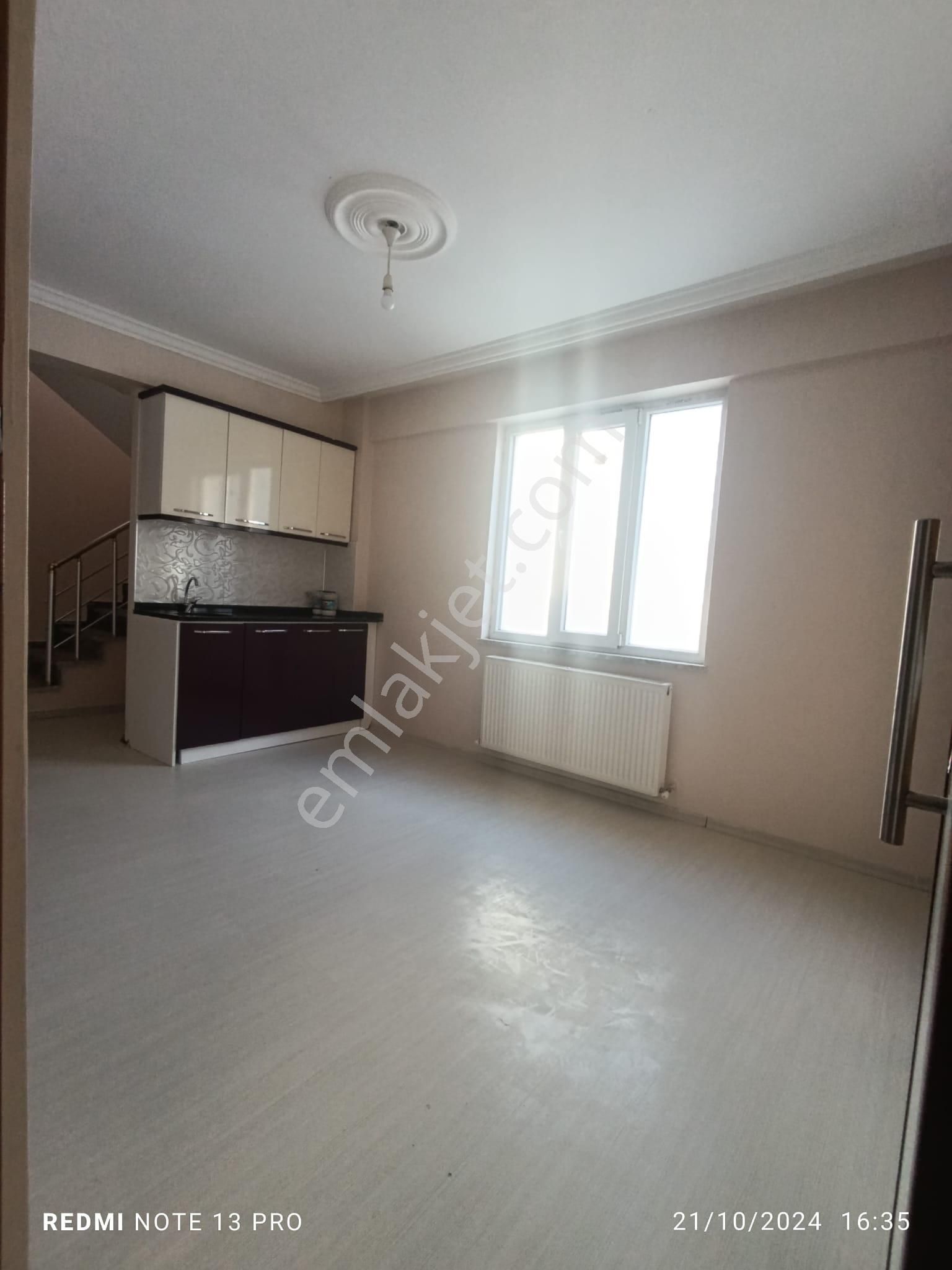 Tepebaşı Çamlıca Satılık Daire  SD692-ÇAMLICA MAH 3+1 130M2 DUBLEX BAKIMLI DAİRE