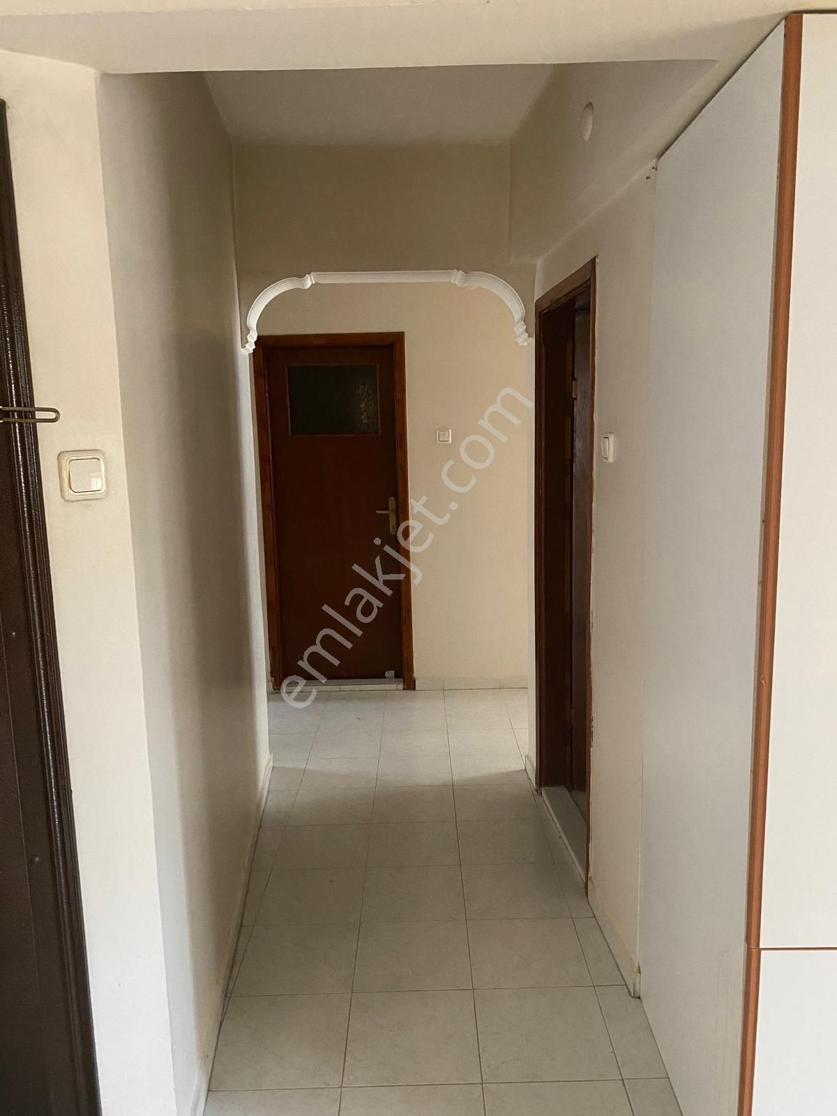 Odunpazarı Akarbaşı Satılık Daire  ATATÜRK BULVARI YAKININDA TEMİZ, BAKIMLI, SATILIK 3+1 DAİRE