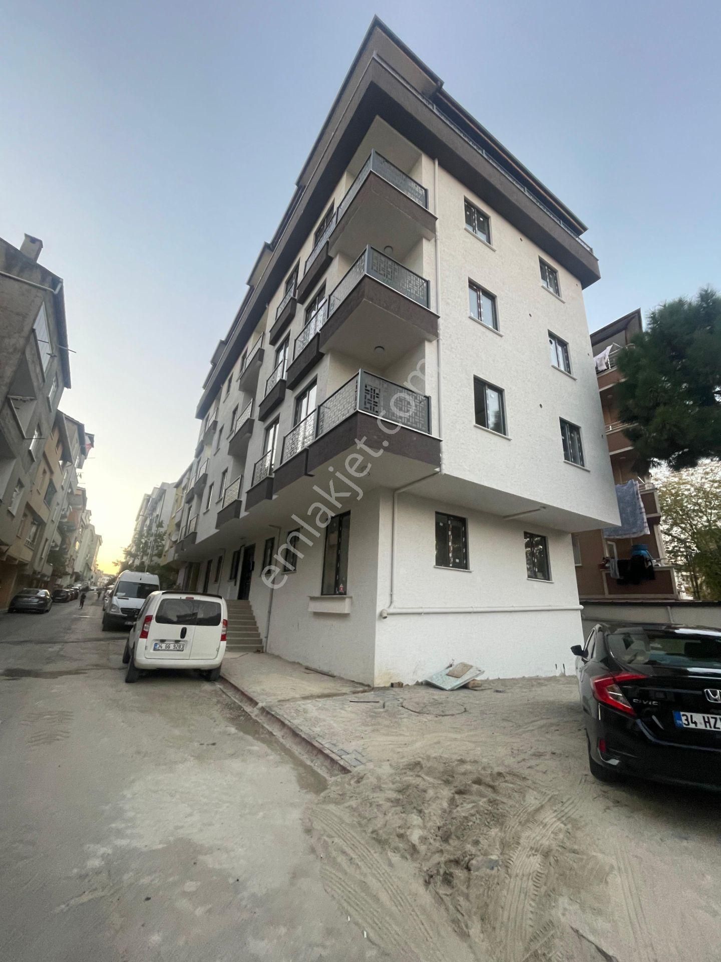 Sancaktepe Emek Kiralık Daire  SANCAKTEPE EMEK MAH. 2+1 BALKONLU KİRALIK DAİRE HALİL GÜLER