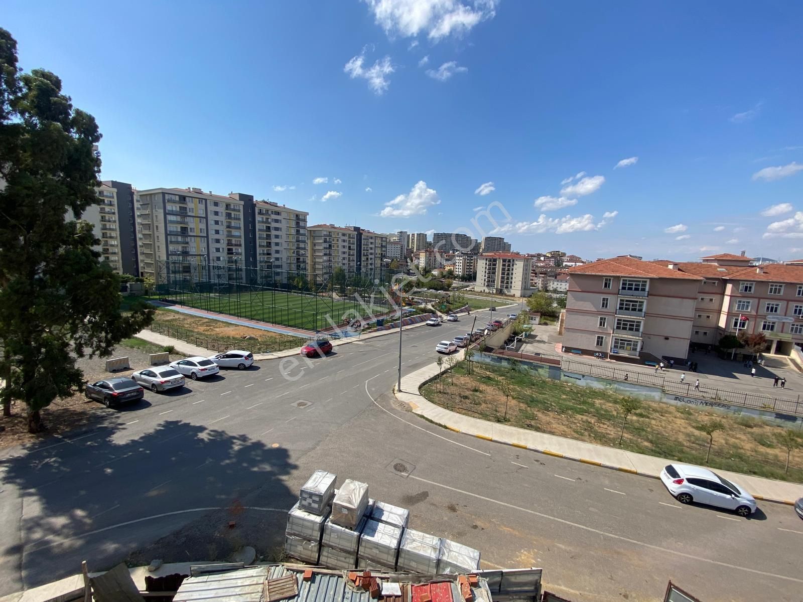 Pendik Ahmet Yesevi Satılık Daire PENDİK AHMET YESEVİ’DE 3+1 MERKEZİ KONUMLU SATILIK DAİRE