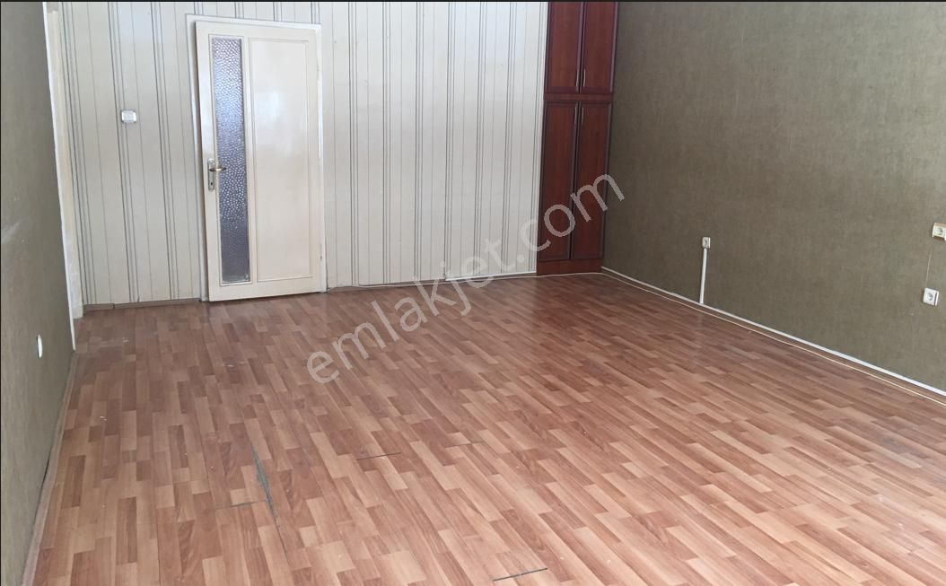 Çankaya Ayrancı Kiralık Daire   SAHİBİNDEN GÜVENLİK CAD.  KİRALIK 2+1 GİRİŞ KATI, BÜRO VEYA KONUT, ÖZEL YAPILI LÜKS DAİRE