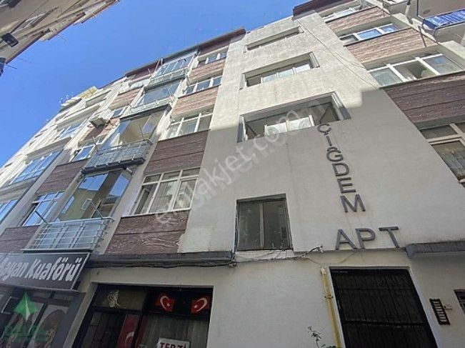 Giresun Merkez Nizamiye Satılık Daire  DELTA GAYRİMENKUL'DEN GAZİ CADDESİ'NDE 2+1 SATILIK DAİRE!