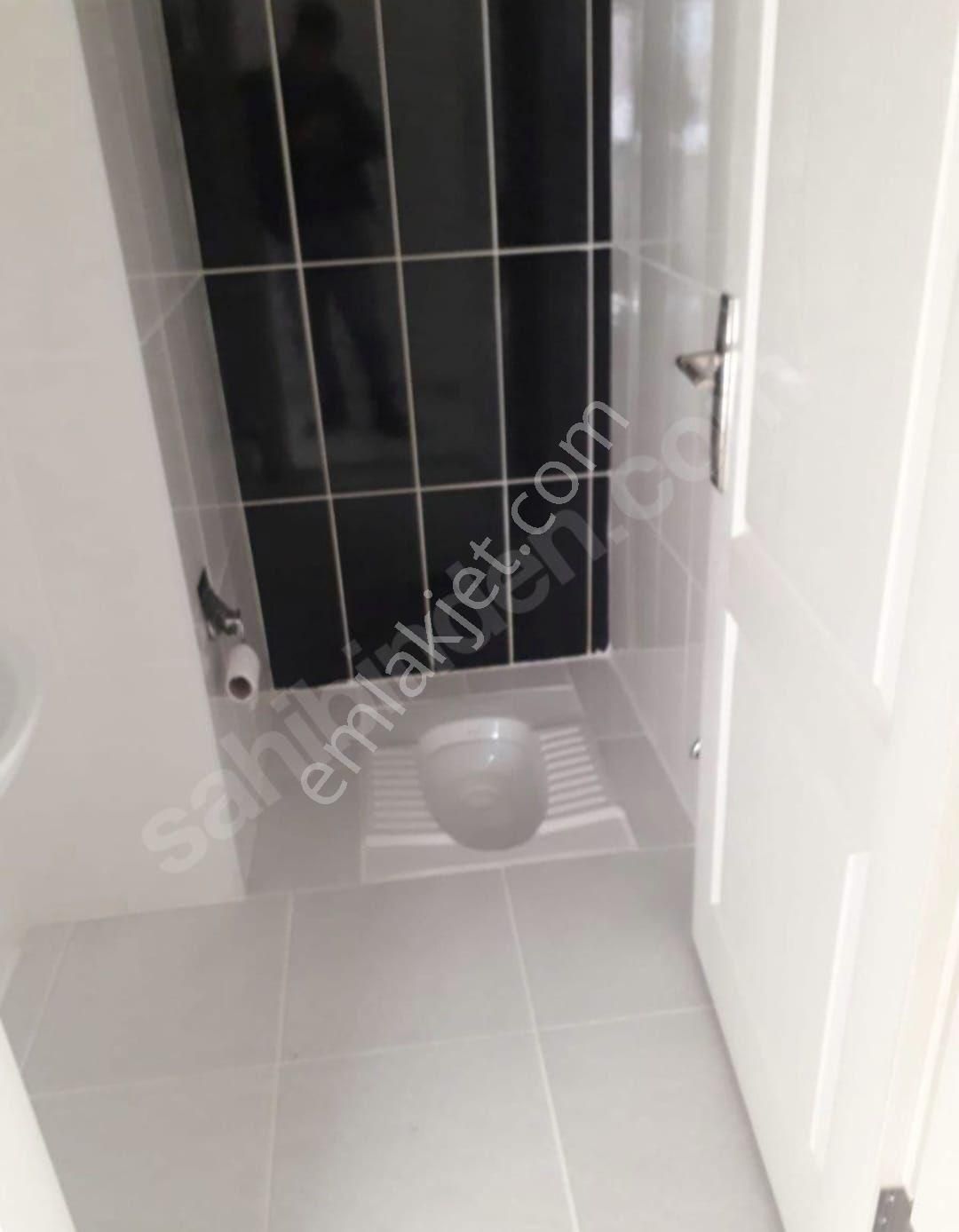 Pendik Kavakpınar Satılık Daire PENDİK KAVAKPINARDA GÜLER SİTESİNDE GÜNEY CEPHE 2+1 BAKIMLI SATILIK DAİRE