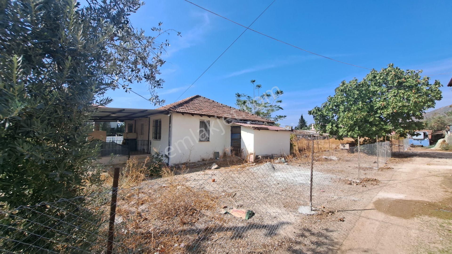 Stop’tan Şehir Merkezinde Satılık Tarla 1100m² İçinde Ev Mevcut(takaslı) - Görsel 6