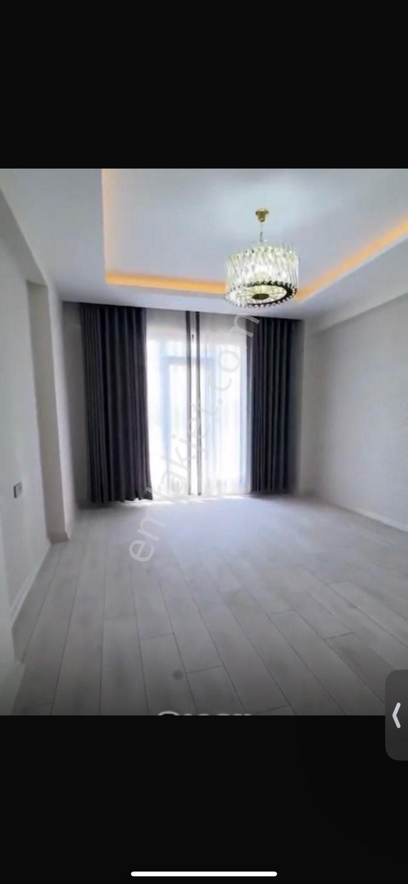 Kayapınar Medya Satılık Daire 75 EMLAKTAN VİSTON AVM KARŞISI 2+1 ACİL SATLIK DAİRE