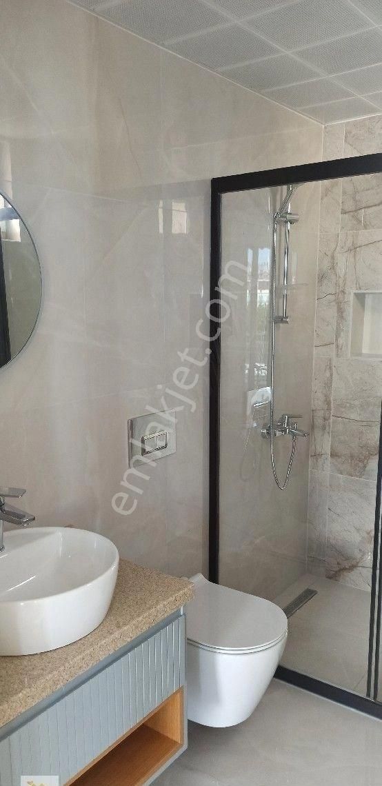 Konyaaltı Liman Kiralık Daire Deniz Manzaralı Lüx Yapılı 5+1 Dublex daire