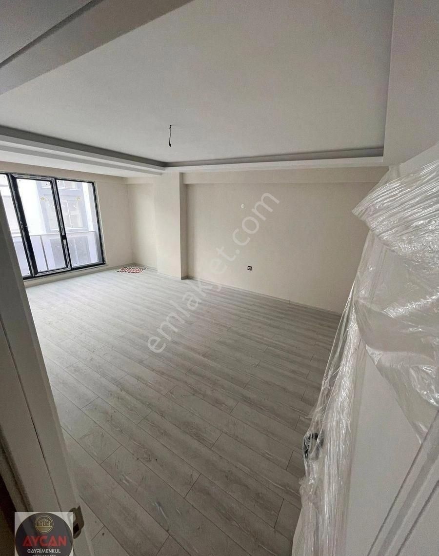 Bandırma Yeni Satılık Daire AYCAN GAYRİMENKULDEN YENİ MAHALLEDE YERDEN ISITMALI SIFIR ARA KAT 145 M2 3+1 SATILIK DAİRE