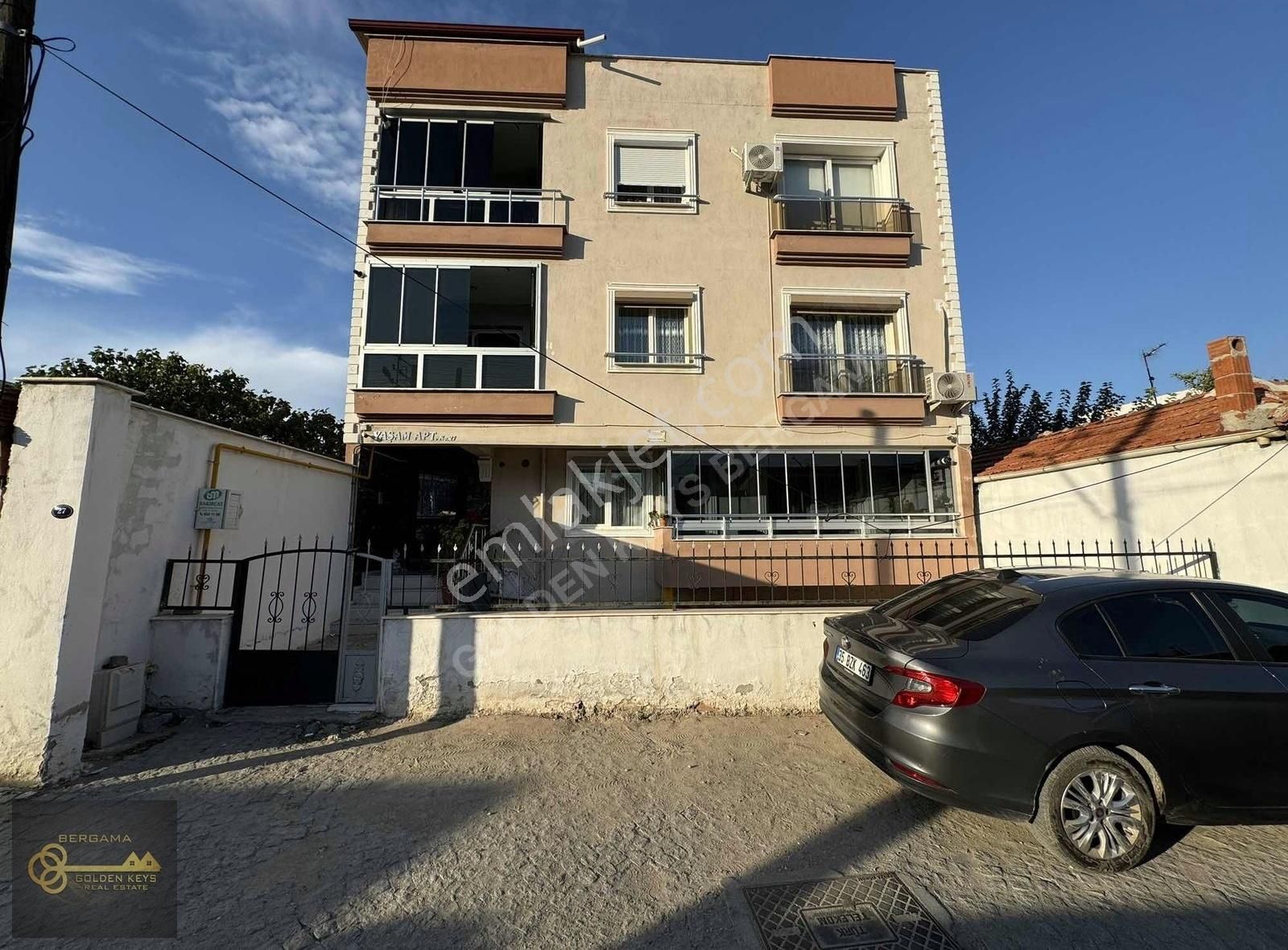 Bergama Ertuğrul Satılık Daire BERGAMA DA SATILIK 4+1 LÜKS DAİRE