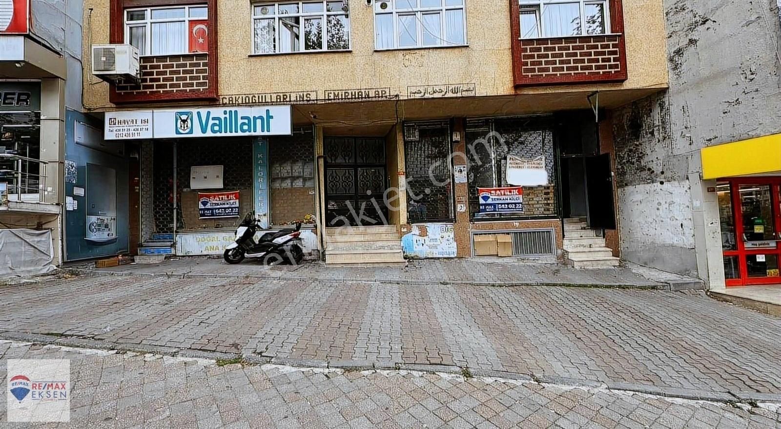 Bağcılar Sancaktepe Satılık Dükkan & Mağaza Bağcılar Fatih Caddesi Üzeri Satılık Dükkan