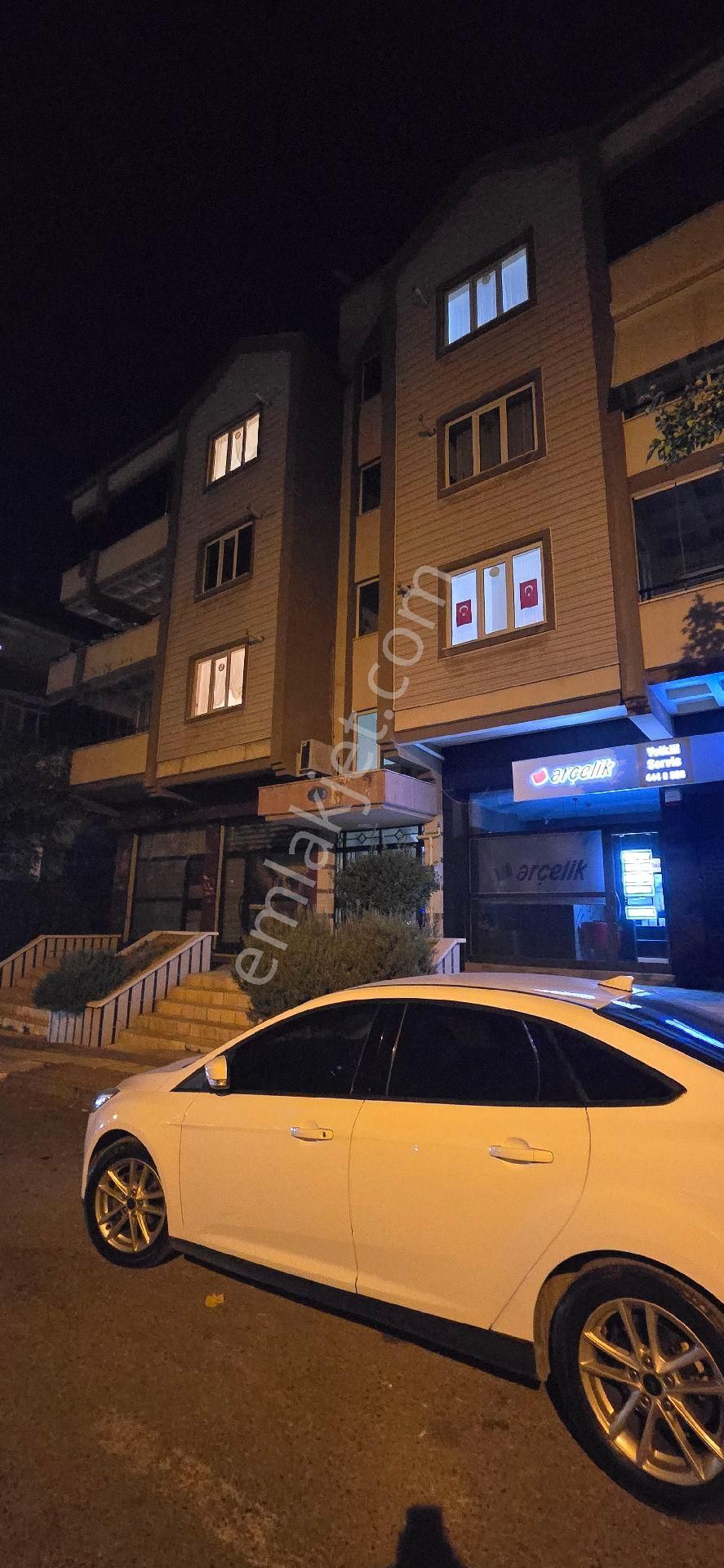 Şehitkamil Emek Satılık Daire HANEDAN EMLAK'TAN EMEK MH SATILIK 3+1 DAİRE