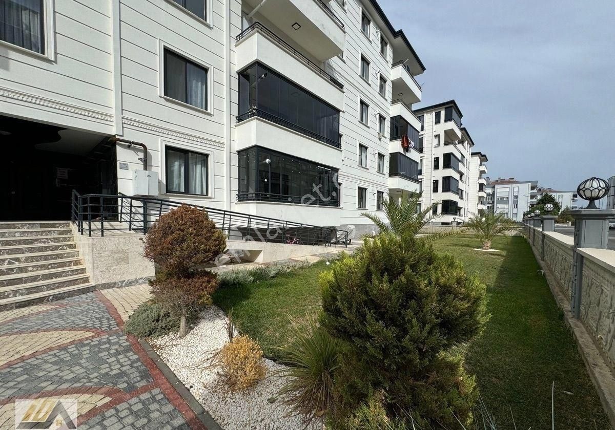 Burhaniye Ören Satılık Daire ONMAX BURHANİYE ÖREN’DE SATILIK SIFIR 2+1 90 M2 DAİRE