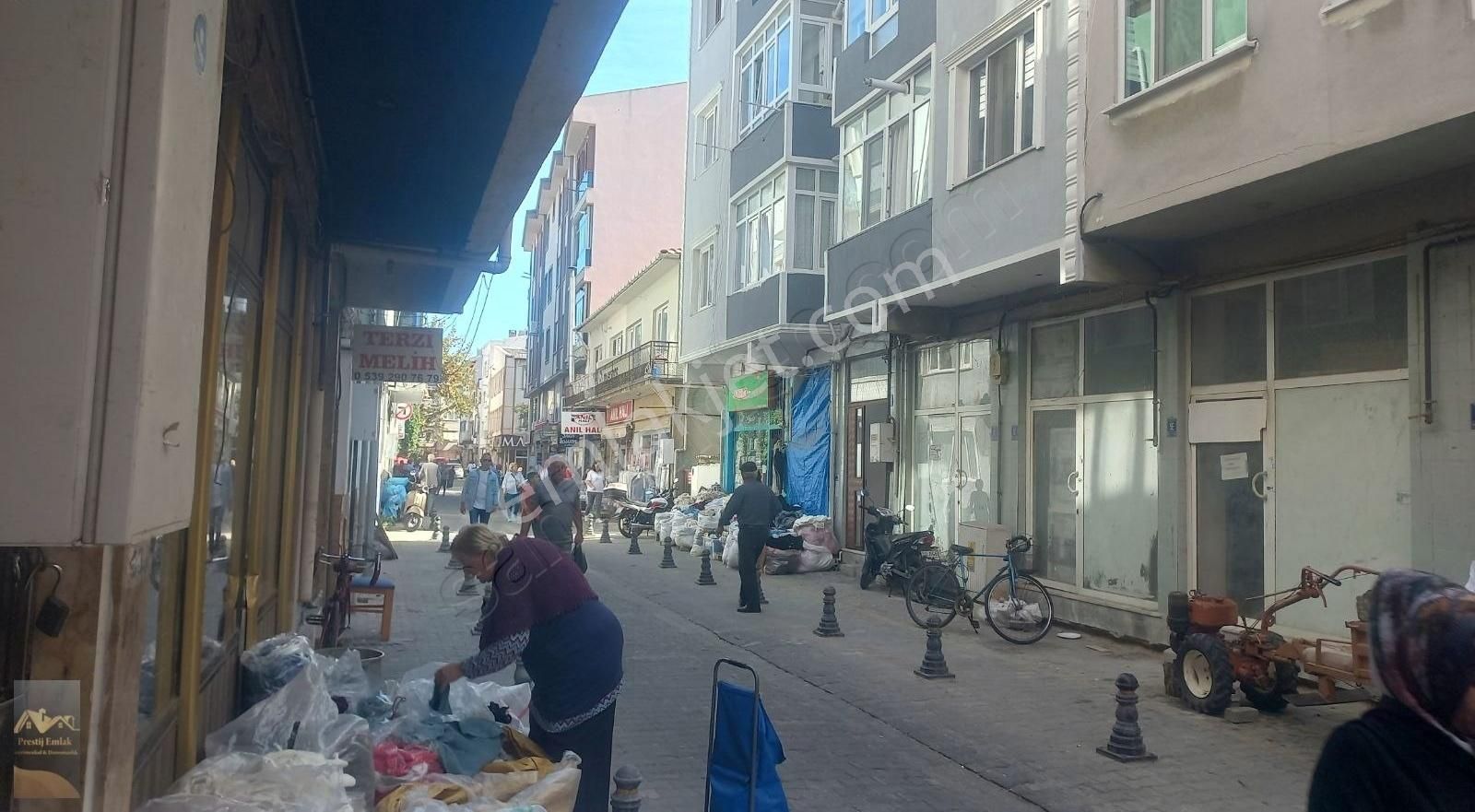 Şarköy İstiklal Satılık Daire ŞARKÖY İSTİKLALDE SATILIK BAKIMLI DUBLEKS.