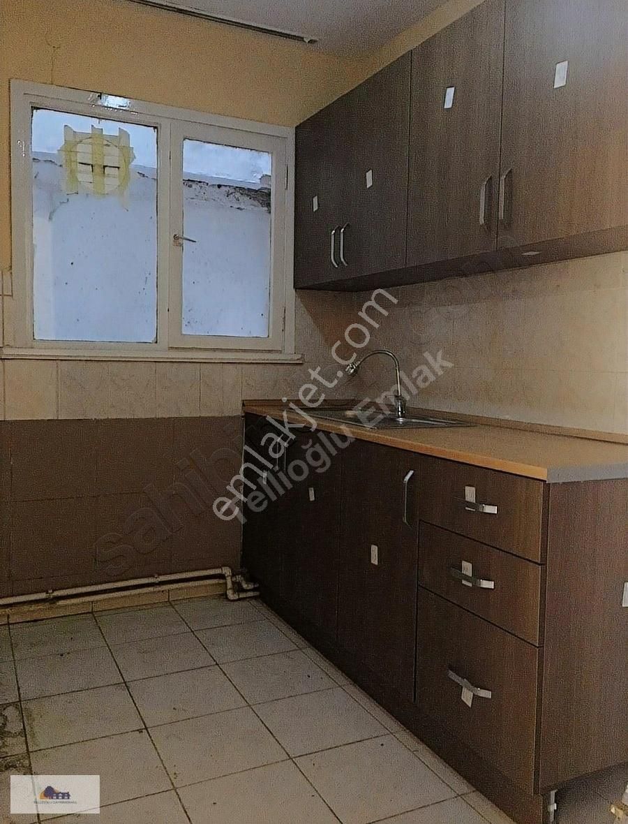 Kadıköy Rasimpaşa Marmaraya Yakın Kiralık Daire Kadıköy Rasimpaşada geniş 2+1 kiralık daire