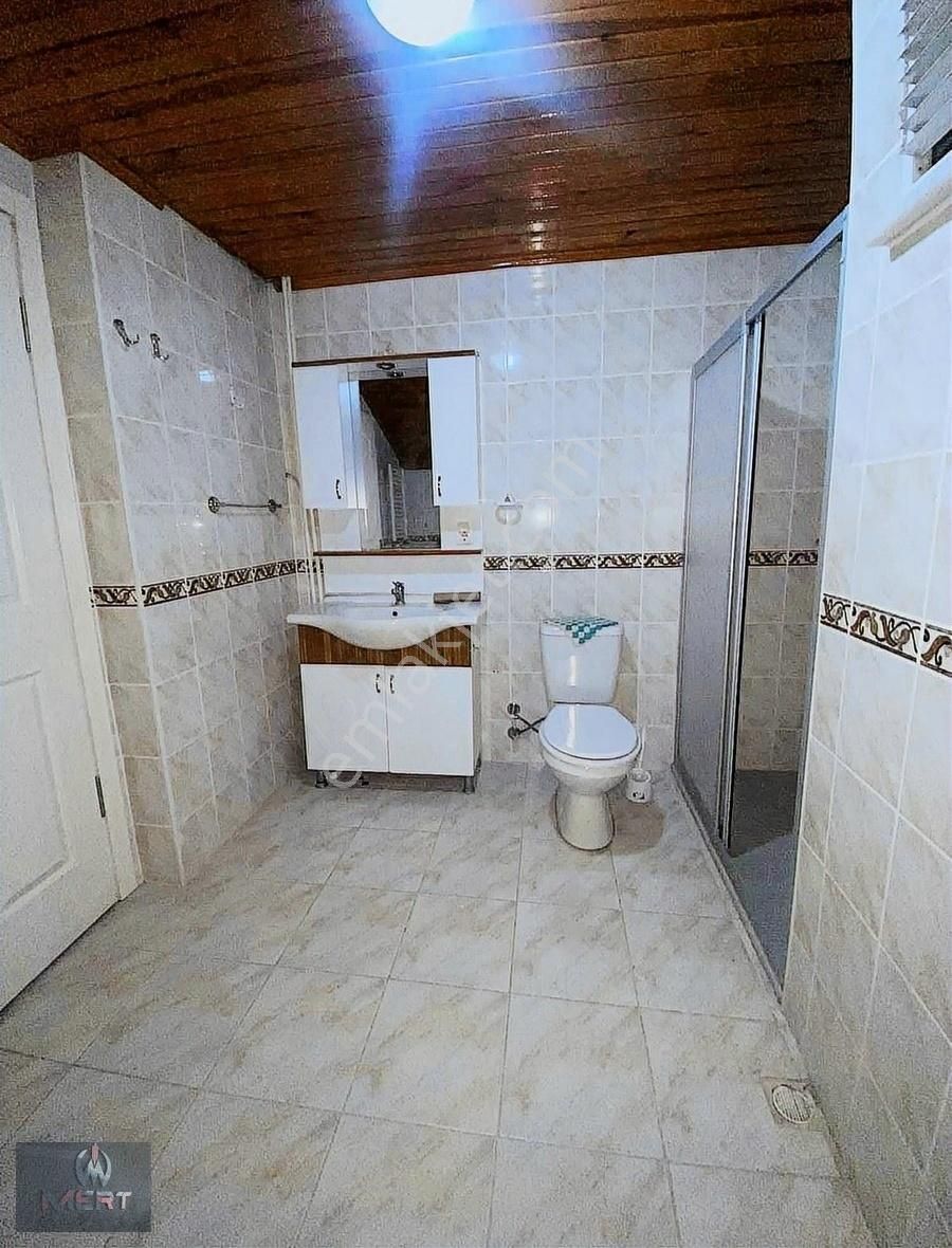 Sancaktepe Kemal Türkler Kiralık Daire SANCAKTEPE MERKEZDE KİRALIK 1+1 ÇATI TERASLI DAİRE