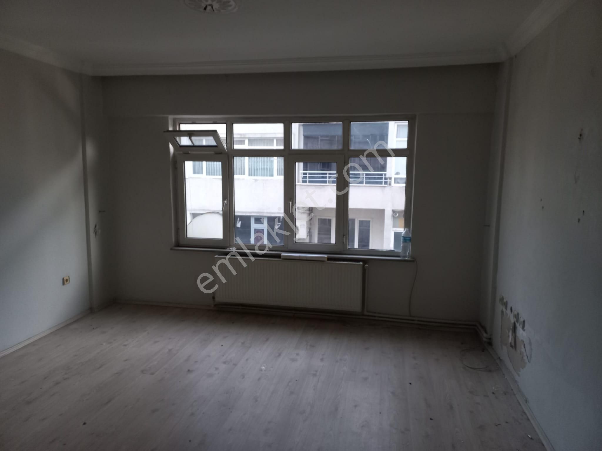 Çorlu Şeyh Sinan Kiralık Daire  Çorlu Çarşı Merkezinde Kiralık 2+1 (85 m²) İşyerine Uygun Daire