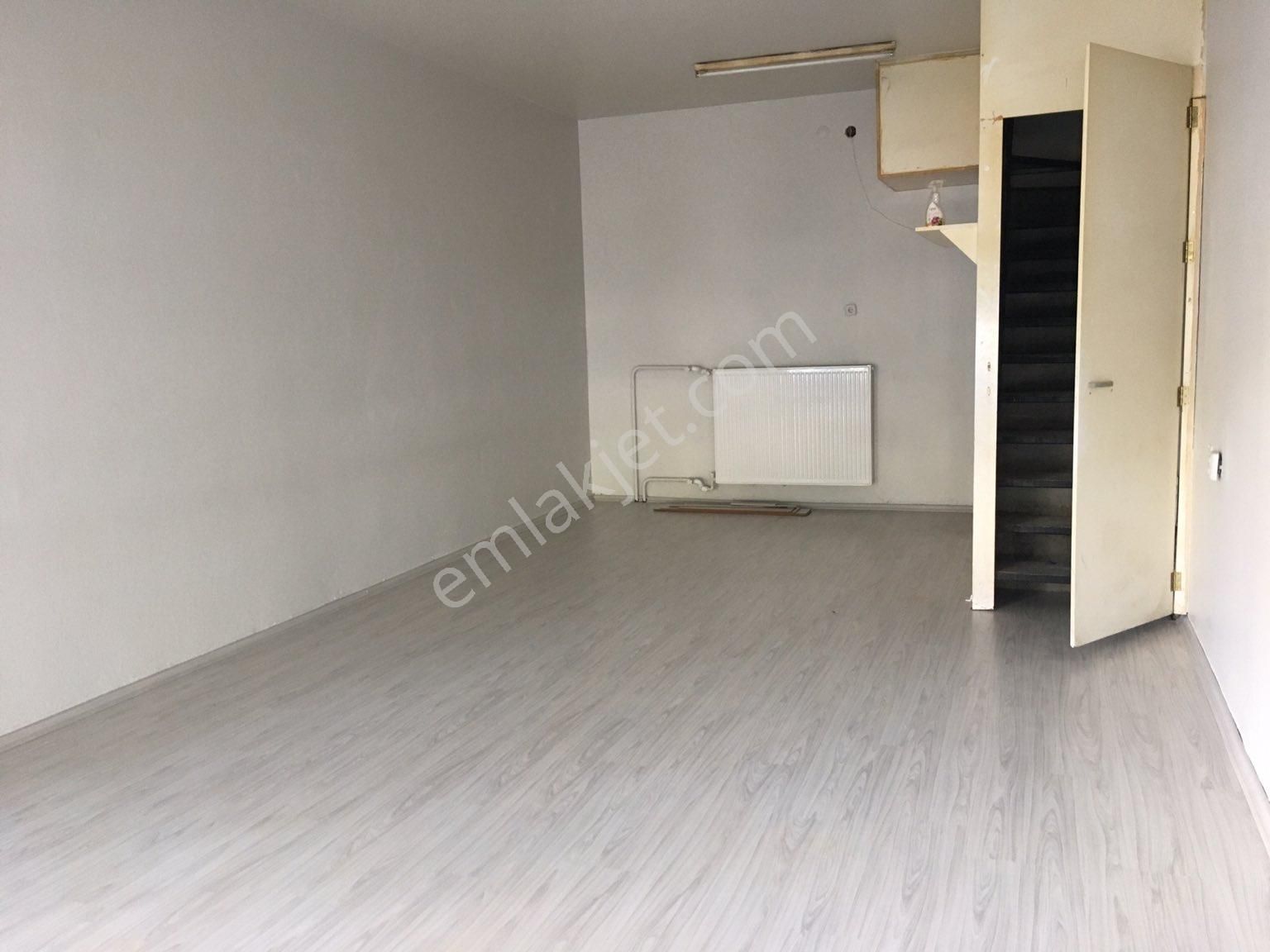 Konya Selçuklu Kiralık Büro Hazım uluşahin iş merkezinde KİRALIK İŞ YERİ kaloriferli 50+50=100 m213.000TL