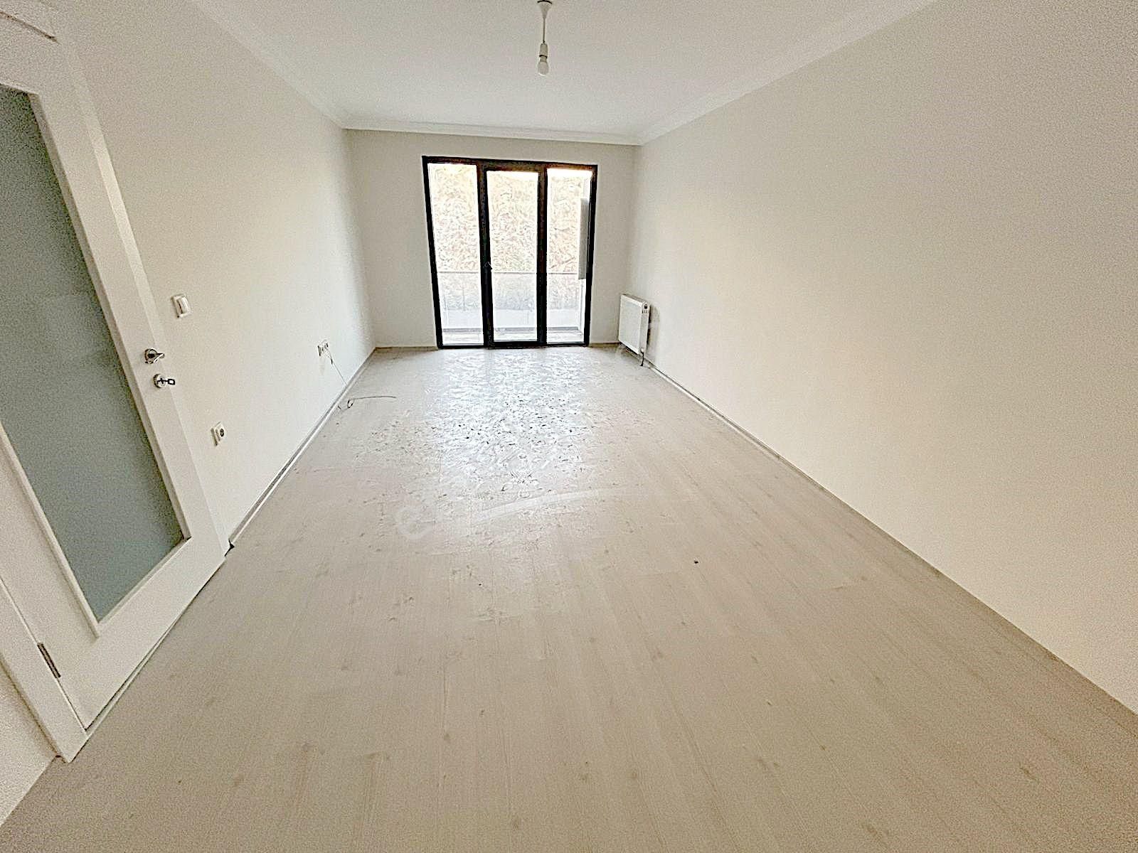 Pendik Çınardere Satılık Daire  PENDİK ÇINARDEREDE 2+1 ARA KAT LÜKS DAİRE 