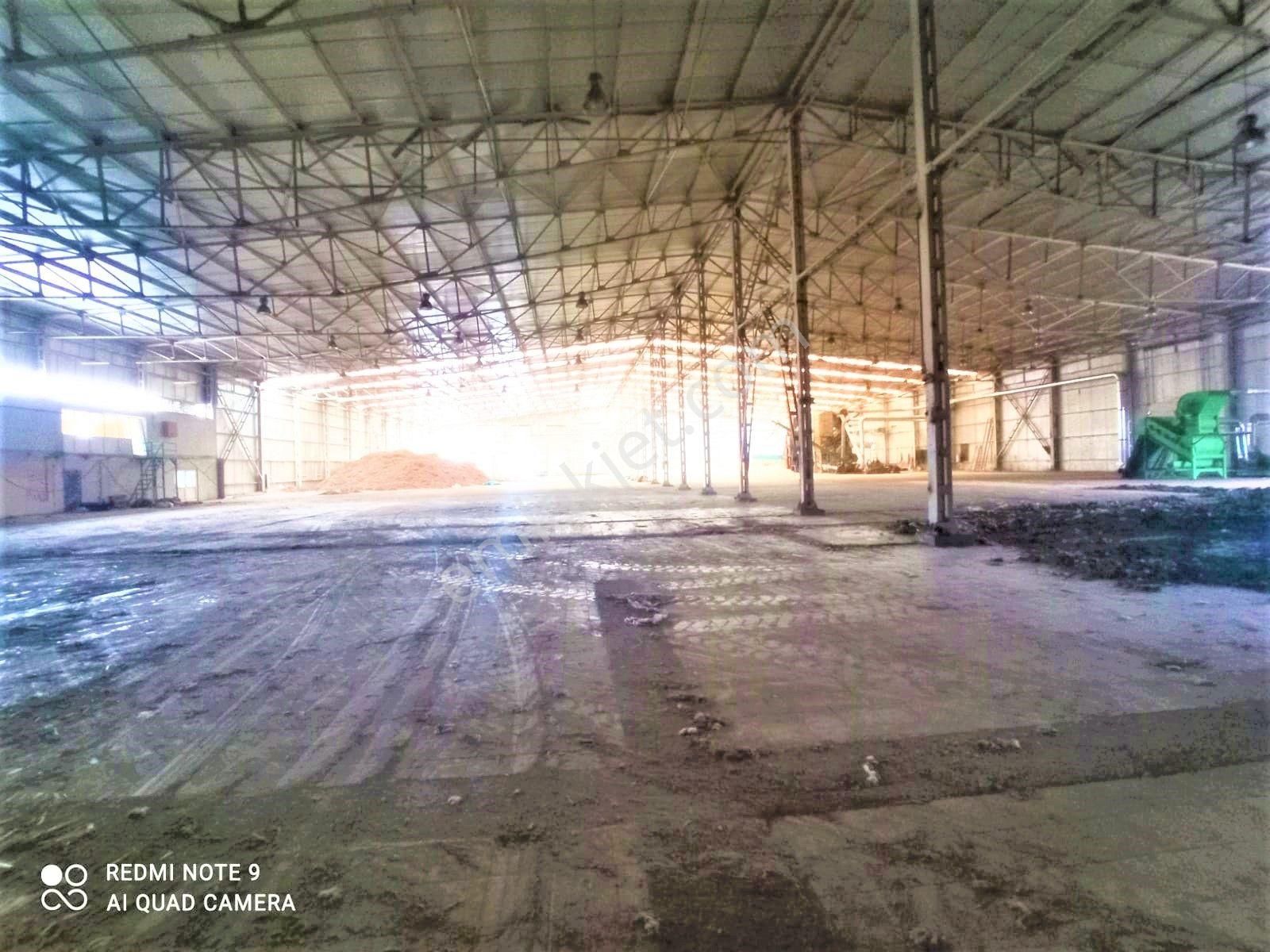 Zorlu Gayrimenkul'den Ceyhan'da 7500m2 Tavan Vinçli Aylık Kiralık Depo - Görsel 4