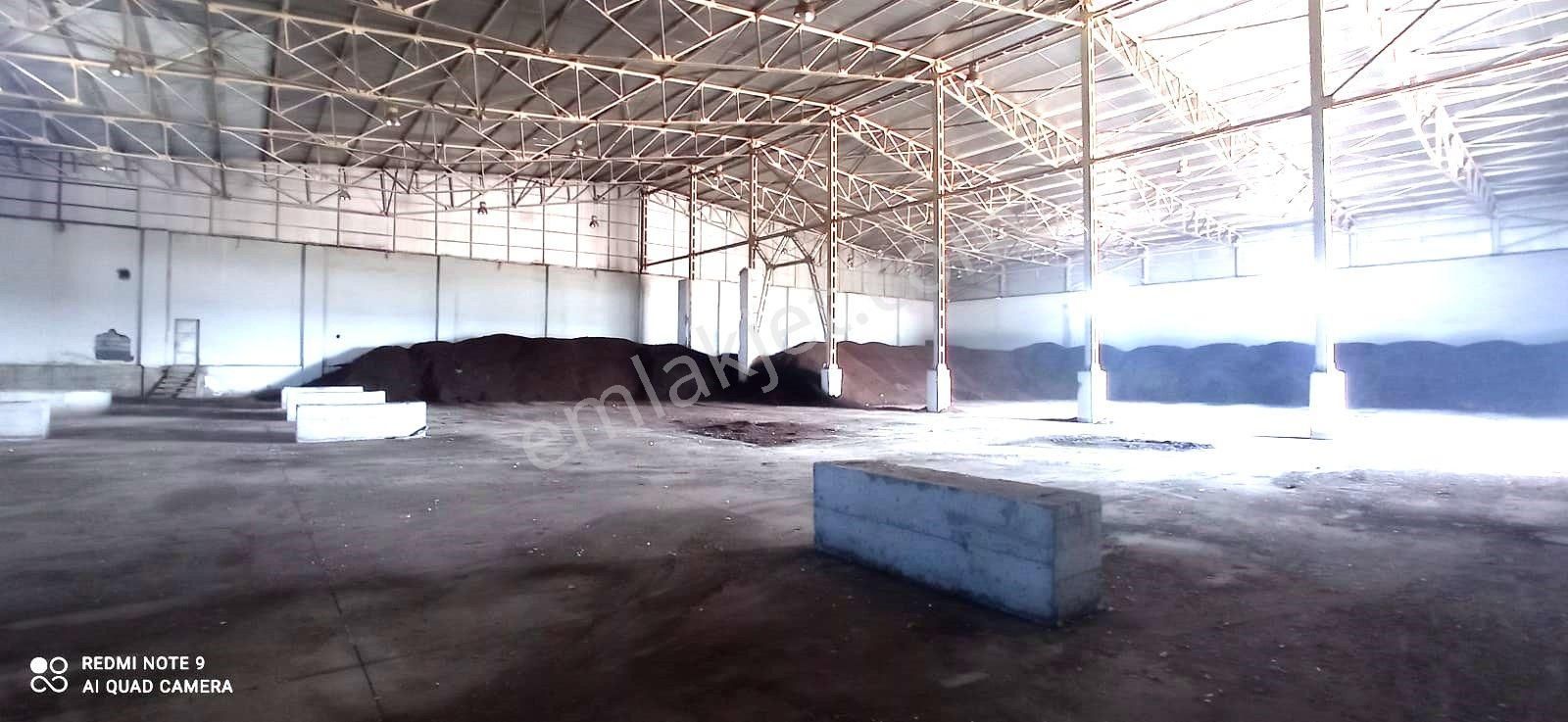 Zorlu Gayrimenkul'den Ceyhan'da Aylık Kiralık 3000m2 İşyeri - Görsel 2