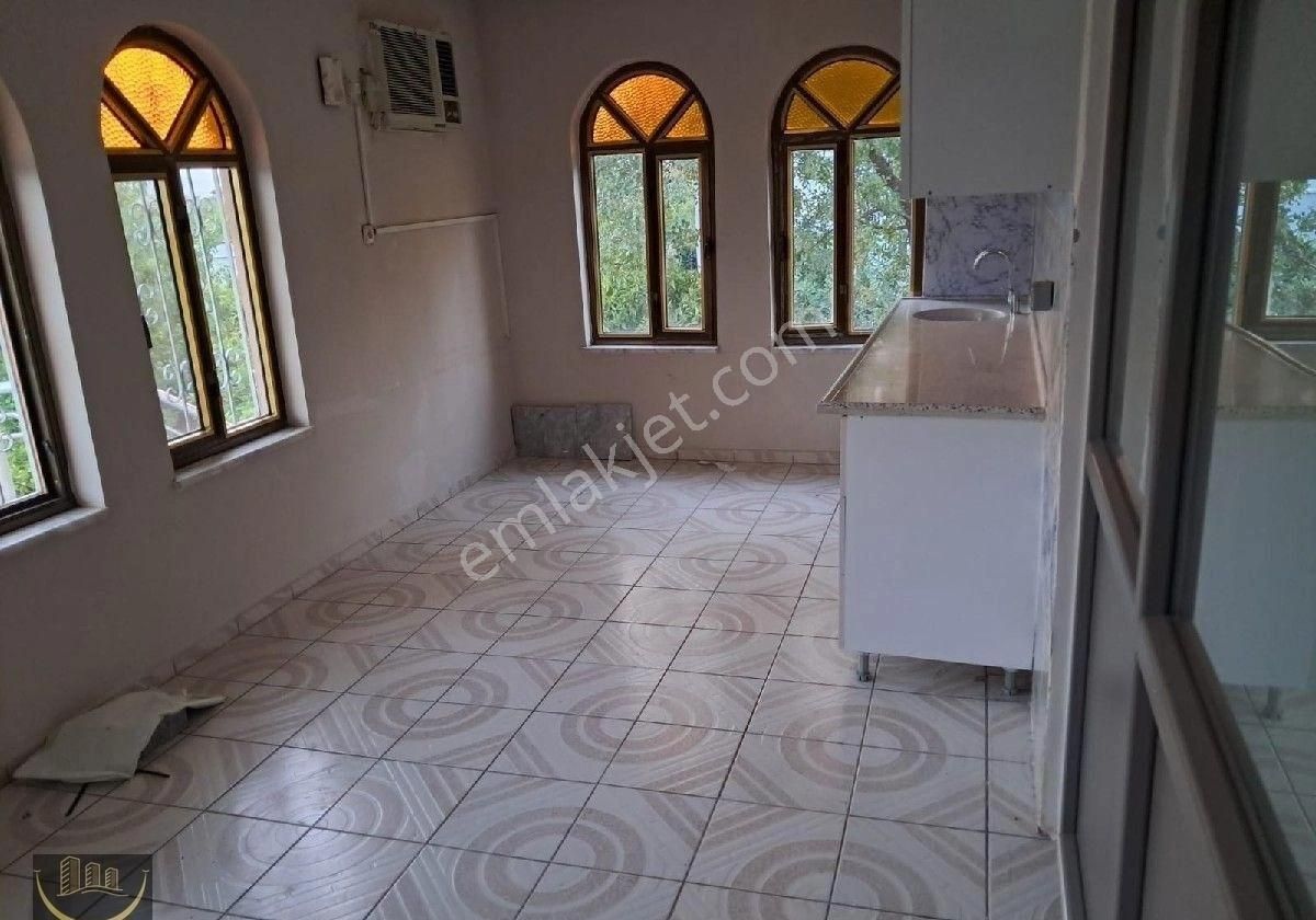 Köyceğiz Toparlar Kiralık Daire Köyceğiz Toparlda Kiralik Giriş Katı Ve Ikıncı Kat Olmak Üzere 2 Adet Bahçesi Bulunan Daire