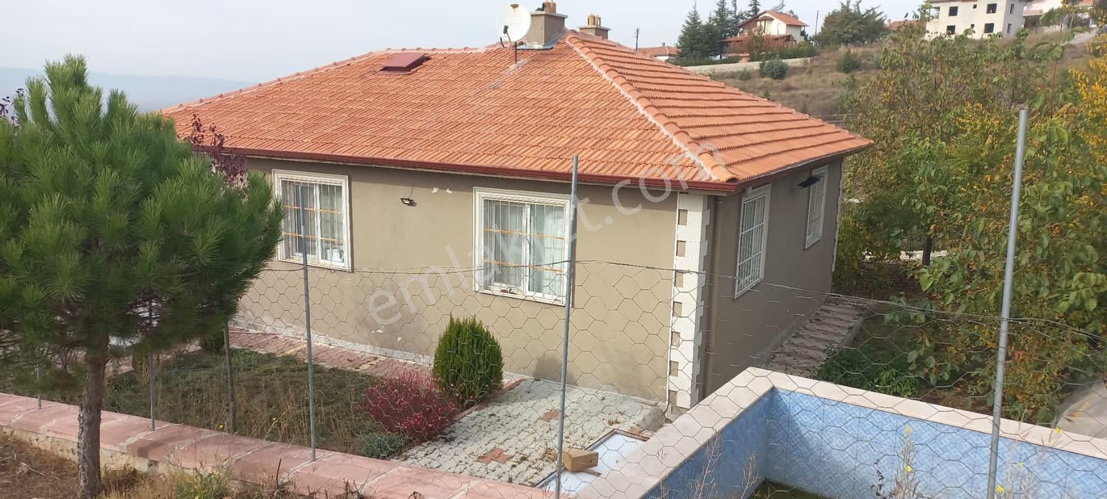 Çorum Merkez Atçalı Köyü (Atcalı Mücavir) Satılık Müstakil Ev  Çorum Merkez Atçalıda Tapulu Yeni Yerleşimde Satılık Bağ