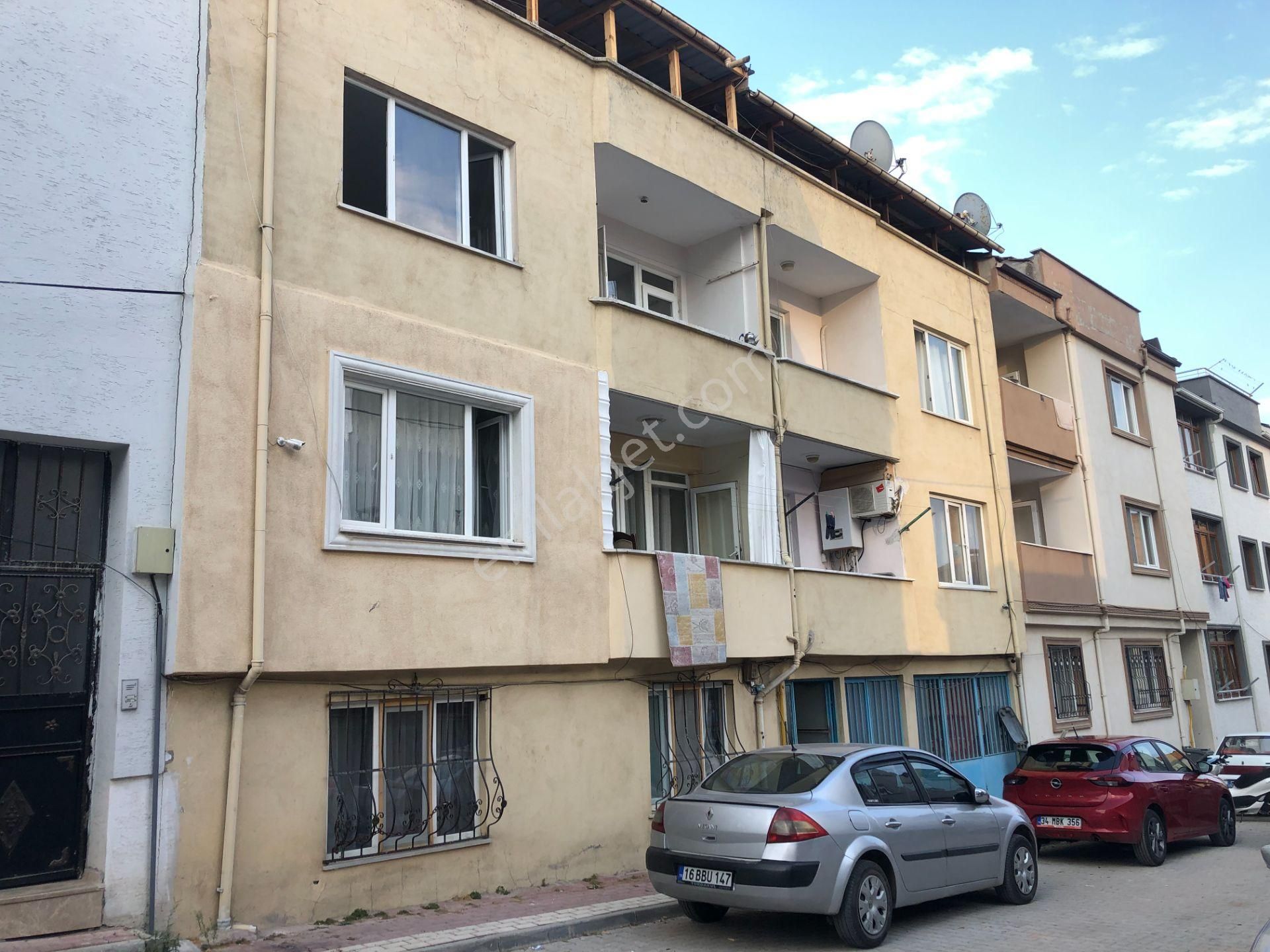 İnegöl Cumhuriyet Kiralık Daire İnegöl Altınbaş Emlak'tan  Alanyurt'ta Kiralık Daire