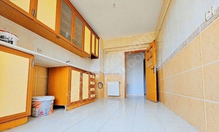 Keçiören Bademlik Satılık Daire BADEMLİK YOLU CADDE ÜZERİNDE 3+1 3,KATTA BAĞIMSIZ KATTA YAPILI SATILIK DAİRE