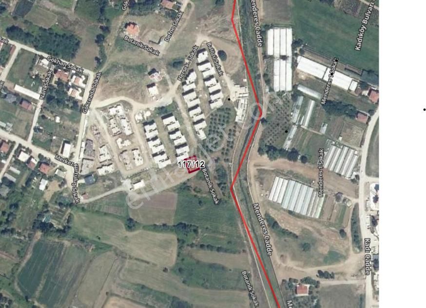 Yalova Merkez Samanlı Köyü Satılık Konut İmarlı  YALOVA MERKEZ SAMANLI 323 M2 SATILIK ARSA 