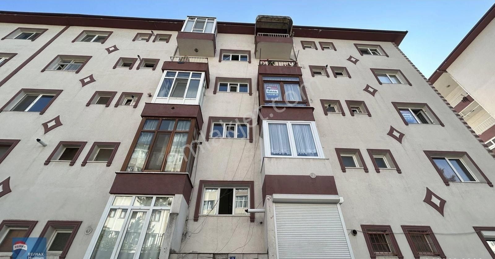 İzmit Şirintepe Satılık Daire Şirintepe Emniyetçiler Sitesi Arakat Daire