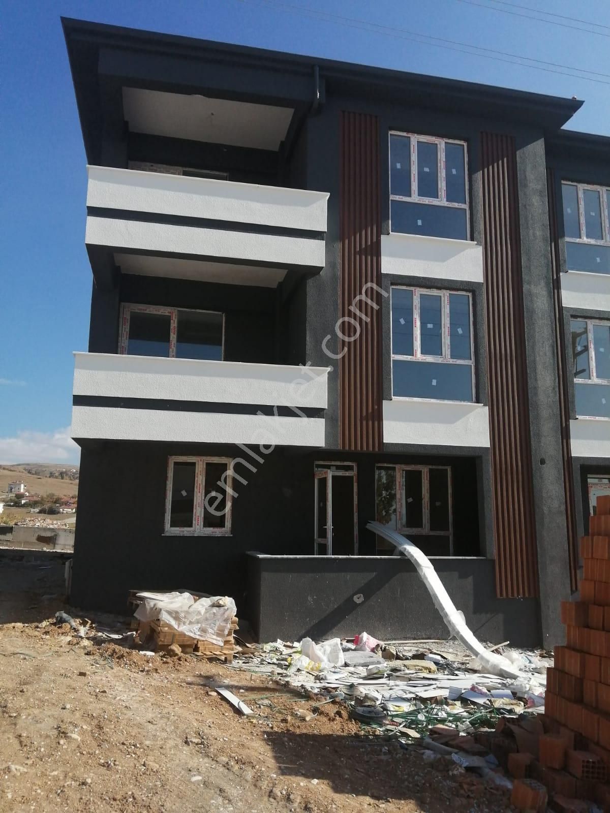 Çorum Merkez Bahçelievler Satılık Daire ÇORUM MERKEZDE MİLENYUM19 EMLAK VE GAYRİMENKULDEN SATILIK 1+1 DAİRE