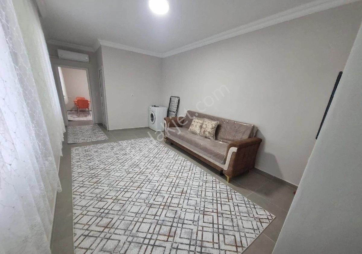 Konyaaltı Pınarbaşı Kiralık Daire KÜLTÜR ÜNİVERSİTEYE YAKIN 2/0 AYRI MUTFAKLI APART 60 m2 Y GİRİŞ