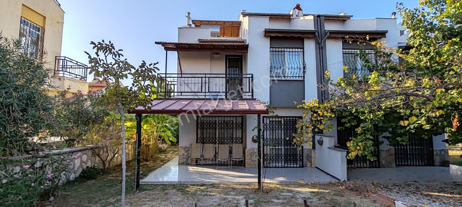 Kuşadası Karaova Satılık Villa KUŞADASI KARAOVA MEVKİİNDE TEK MÜSTAKİL KİRALIK VİLLA