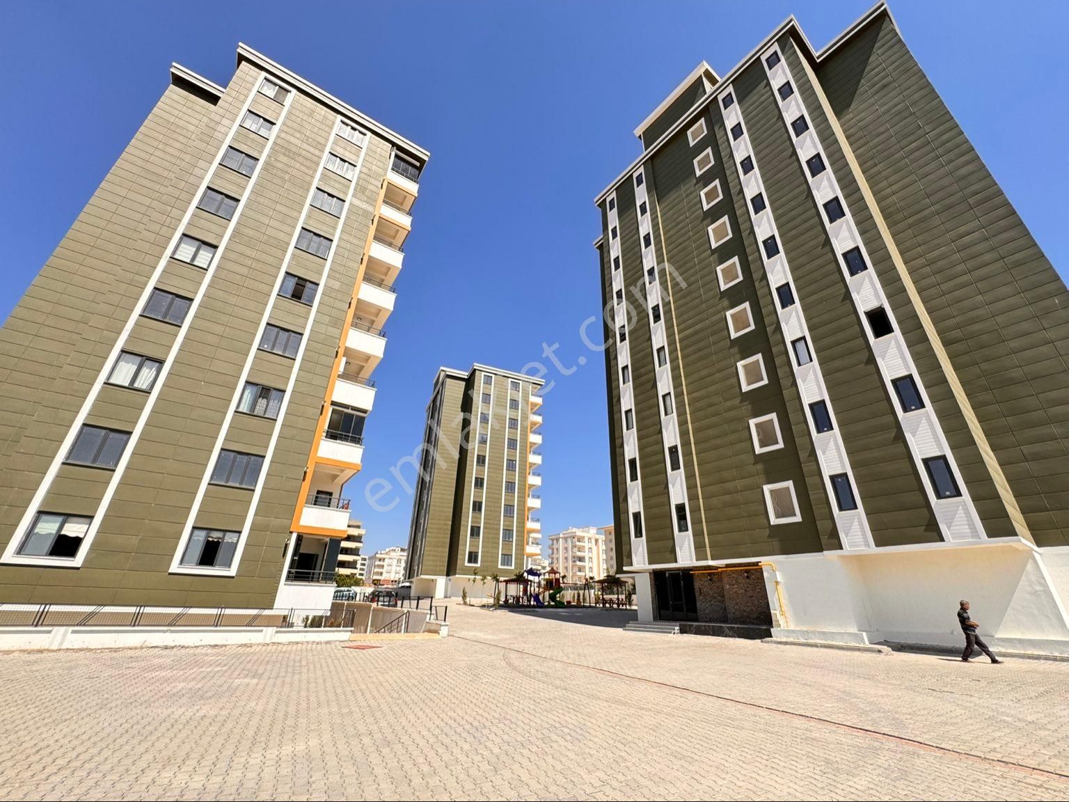 Karaköprü Seyrantepe Satılık Daire CADDE SEYRANDAN SATLIK 2+1/ KAT 1 105 M2