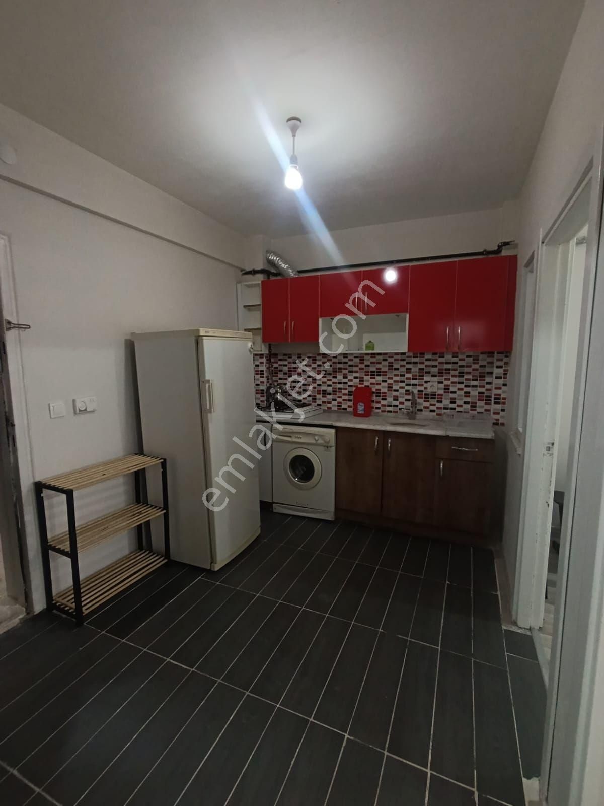 Odunpazarı Büyükdere Kiralık Daire Büyükdere Mh.kiralık Eşyalı 1+1 Apart