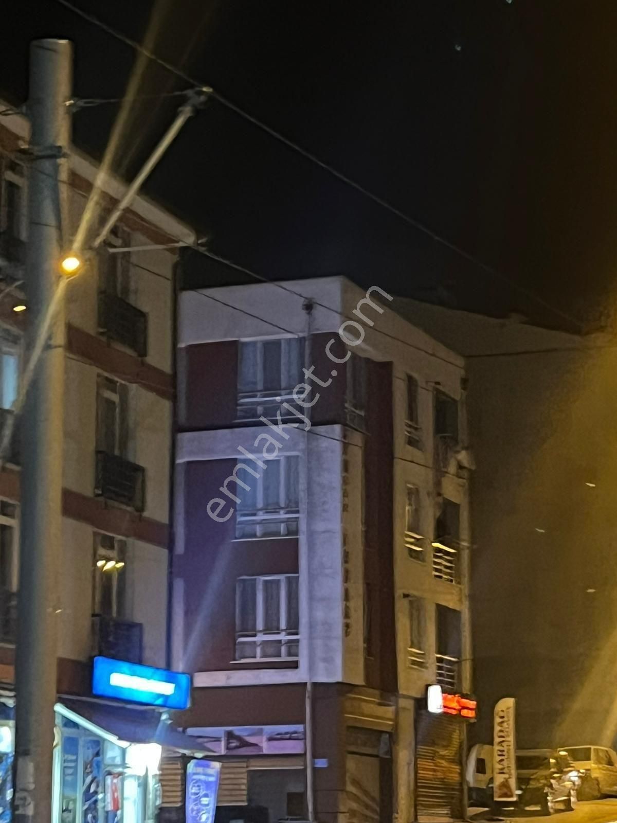 Odunpazarı Yıldıztepe Satılık Daire HALK CADDESİ ÜZERİ SATILIK 3+1 DAİRE 