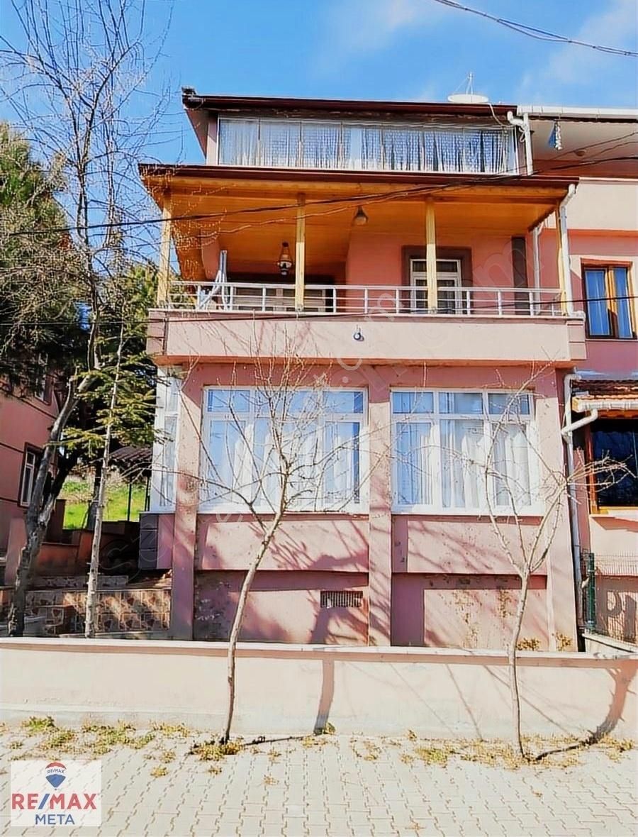 Çorlu Yenice Satılık Villa TEKİRDAĞ YENİCE MAH. ARSA FİATINA KAPANMAZ DENİZ MANZARALI VİLLA