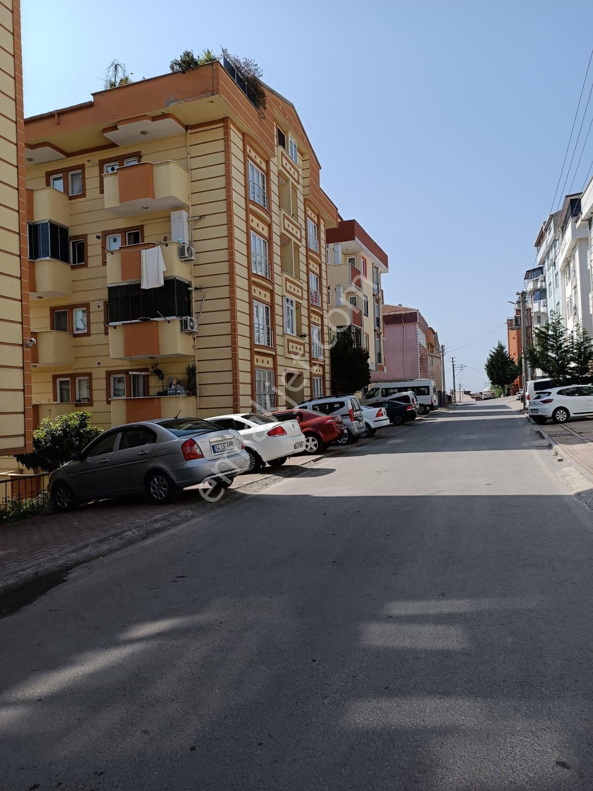 Çayırova Özgürlük Satılık Daire 2+1 TERS DUBLEX 120 M2 YUKSEK GİRİŞ TOPRAKLA BAĞLANTISI YOK