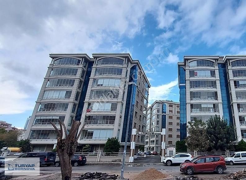 Bayraklı Manavkuyu Satılık Daire Turyap// Platınıum Sitesi'nde Satılık Lüks Geniş 3+1 Daire