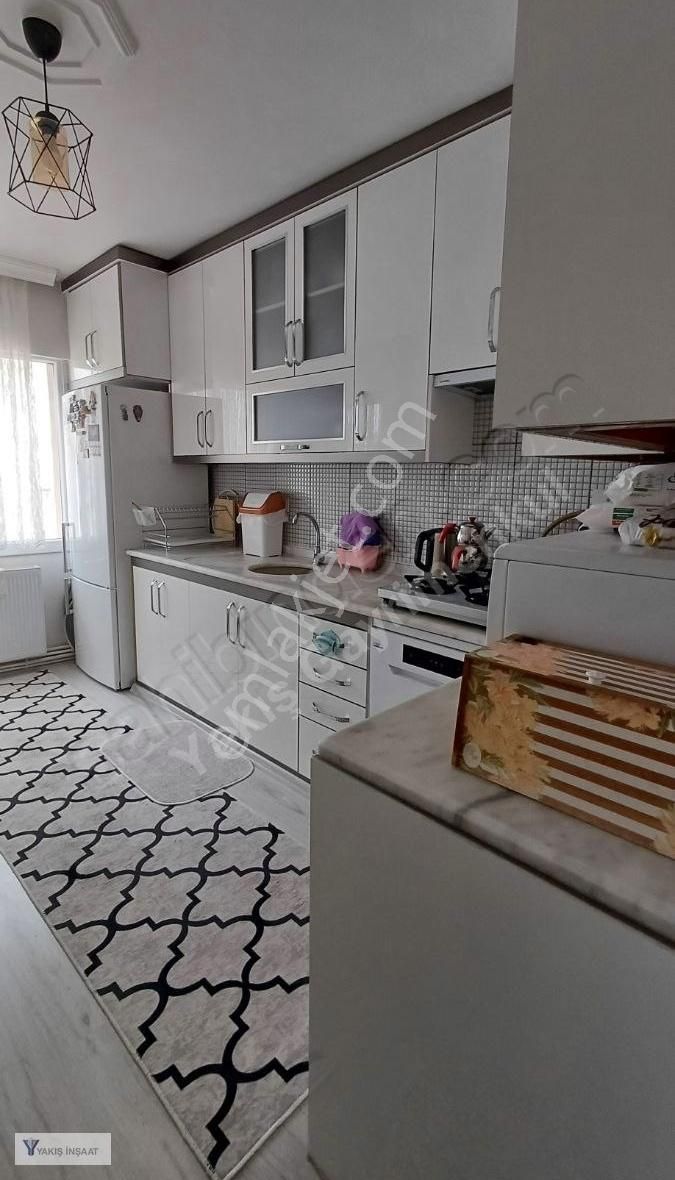 Karabağlar Kazım Karabekir Satılık Daire ÜZÜMCÜ OKULU YAKINI 3+1 FERAH DAİRE