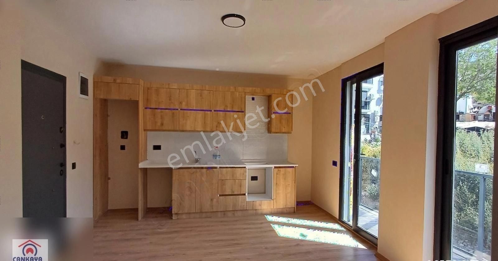 Çeşme Ovacık Satılık Daire OVACIK'TA BİNA SIFIR 2. KAT 1+1 55 M2 BALKONLU DAİRE