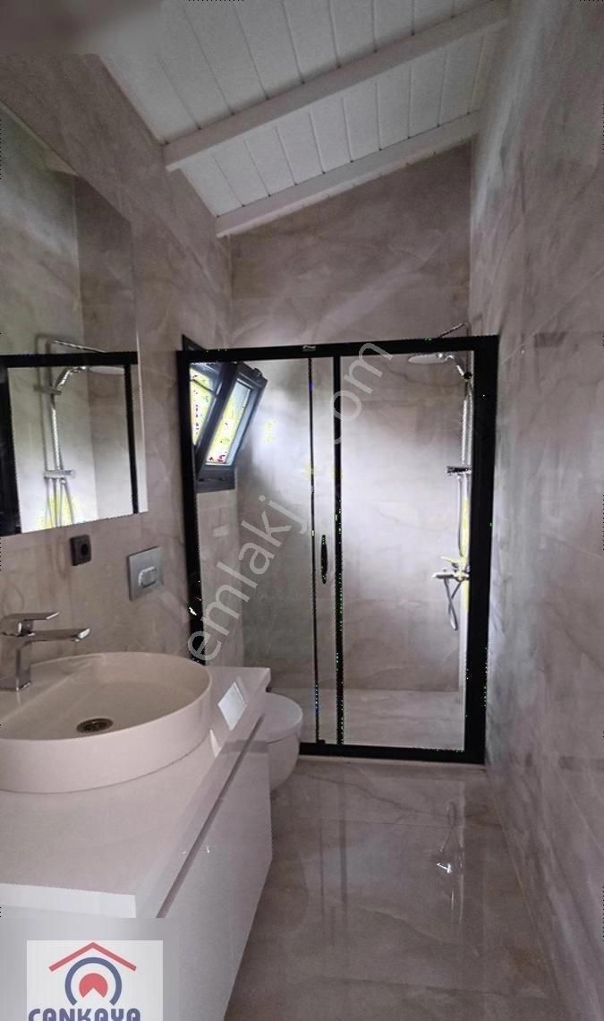 Dalyan Denize 100m. 5+1 3 Katlı 300 M2 Arsalı Havuzlu Lüks Villa - Görsel 18