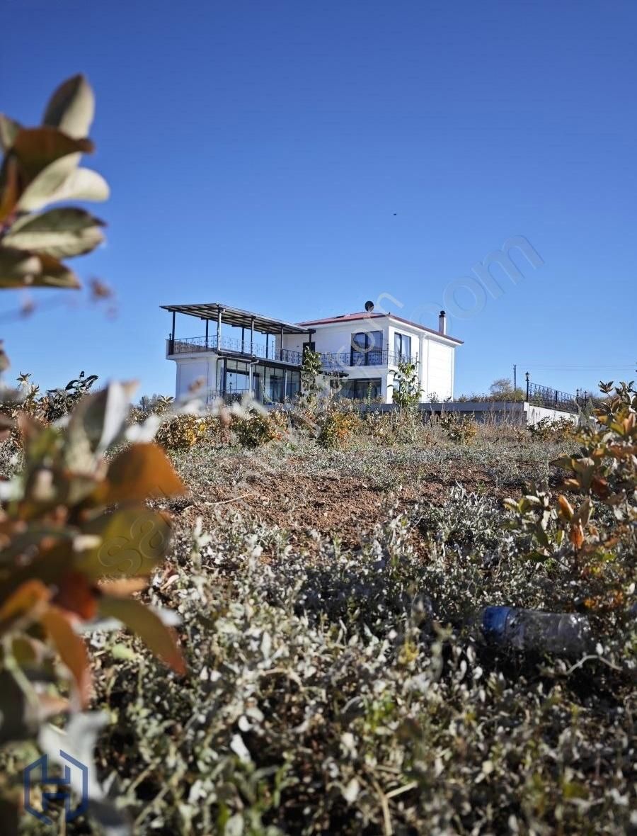 Elazığ Merkez Hankendi Köyü (Bahçelievler) Satılık Villa HARBERT GAYRİMENKUL BUGÜN AL YARIN TAŞIN GÖRMEDEN KARAR VERMEYİN