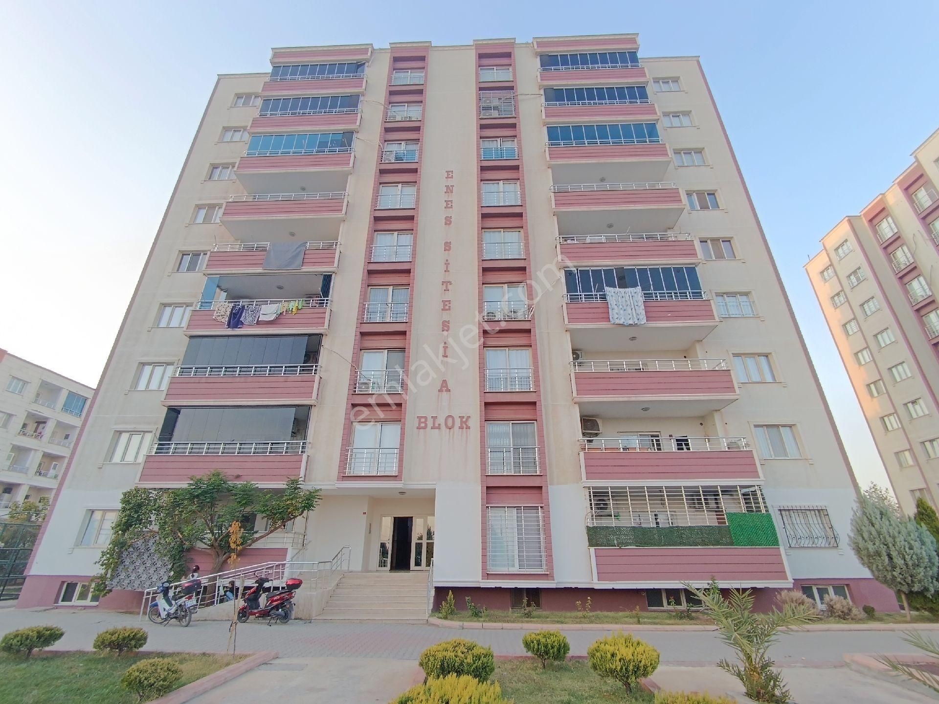 Nusaybin Yeşilkent Satılık Daire ACAR EMLAKTAN YEŞİLKENT MAH ENES SİTESİNDE 3+1 185M2 LÜKS DAİRE 