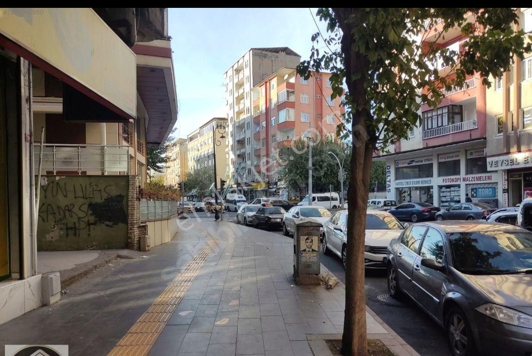 Yenişehir Yenişehir Satılık Dükkan & Mağaza  Ofis rizvanaga caddesi üzerinde işlek konumda