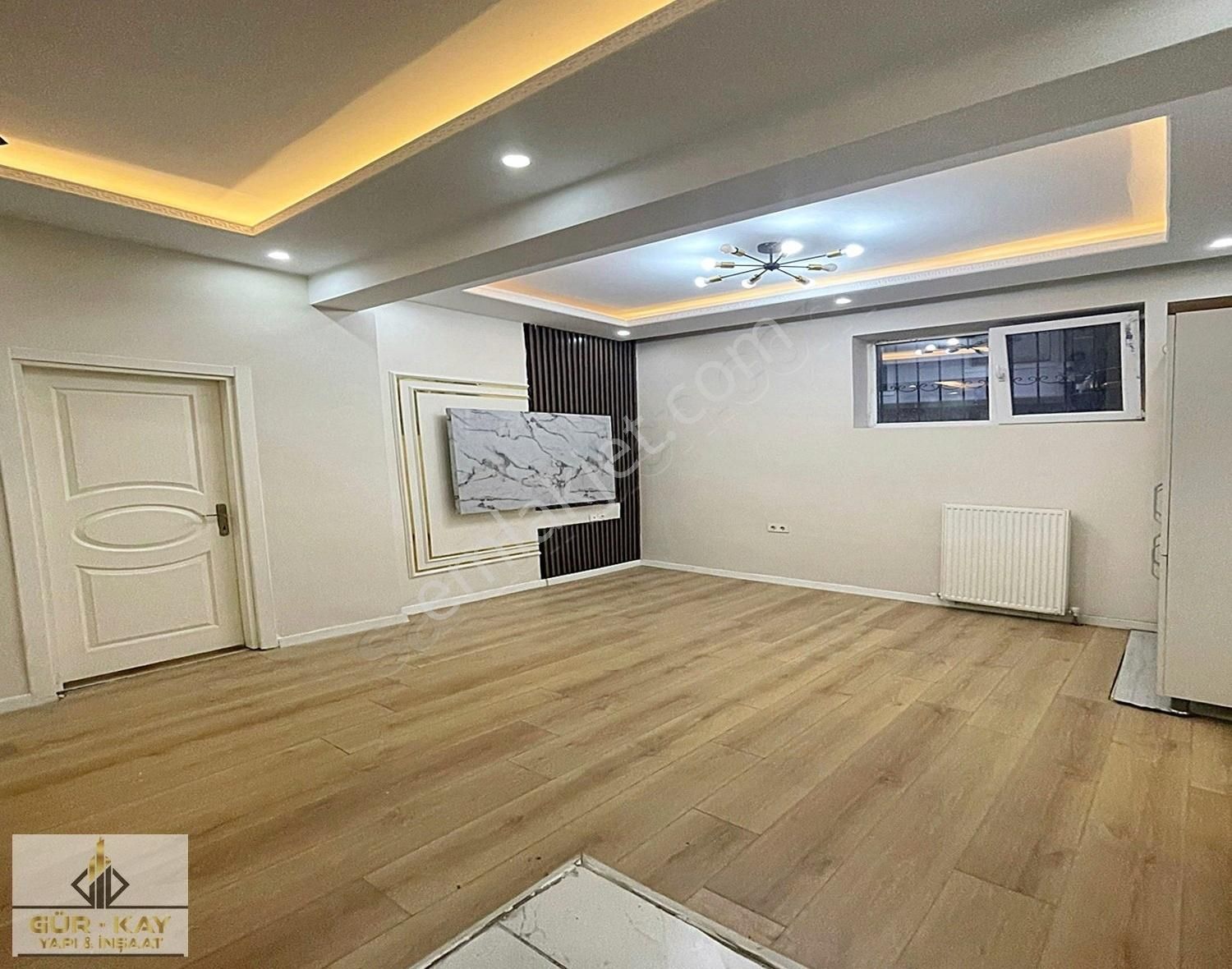 Esenyurt Mehterçeşme Satılık Daire METROBÜSE YAKIN 2+1 CAM SEVİYESİ YÜKSEK LÜX DAİRE!!!