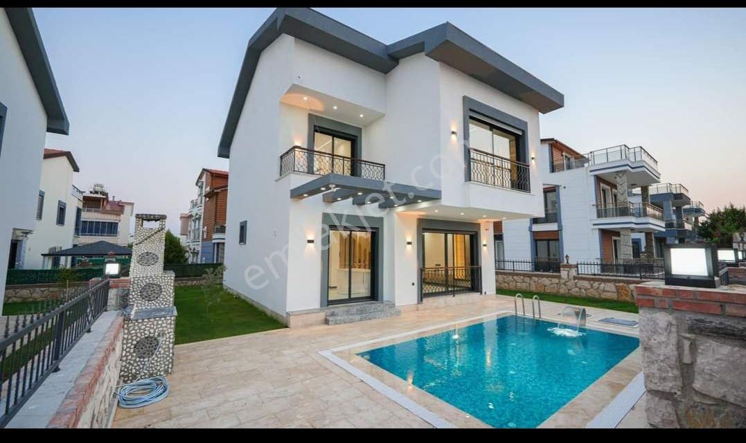 Didim Altınkum Satılık Villa DİDİM YEŞİLKENTTE MUHTEŞEM 4+1 VİLLA