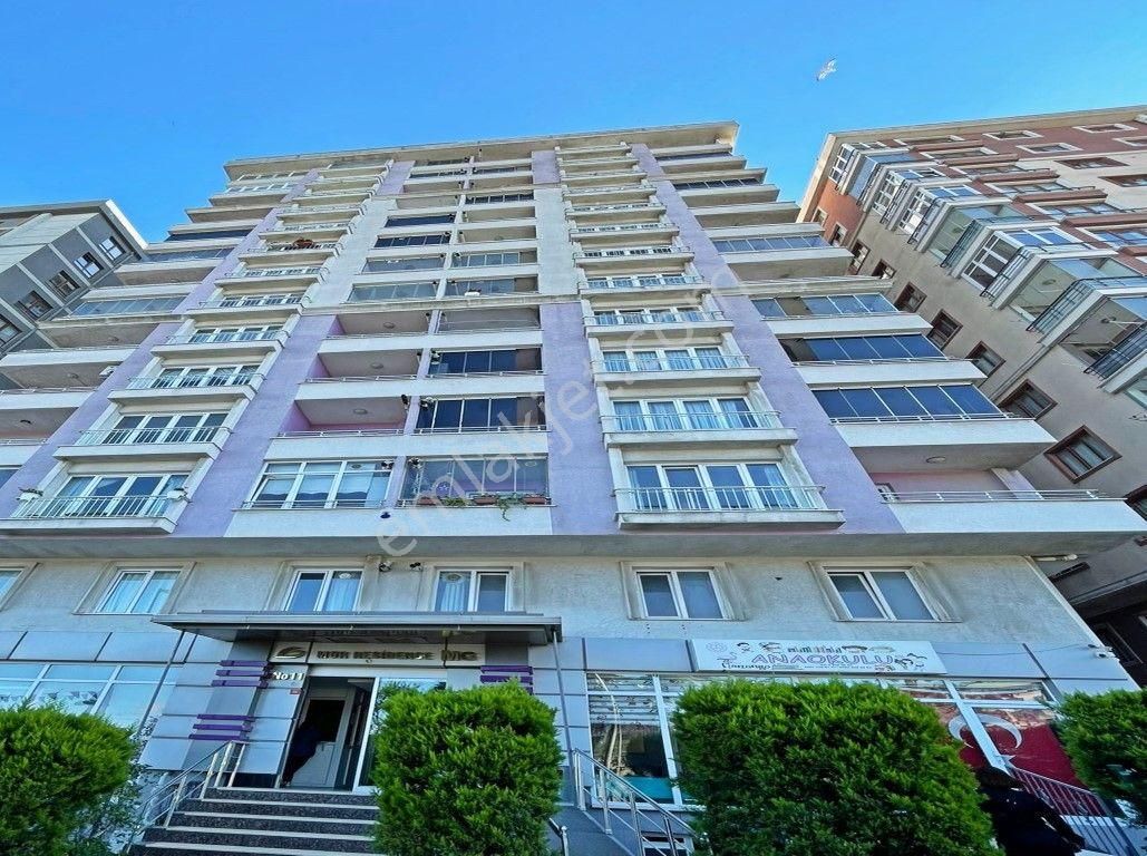 Esenyurt Cumhuriyet Satılık Daire  BAŞKENT YAPI'DAN SİTE İÇİ EŞYALI 3+1 SATILIK ARAKAT DAİRE