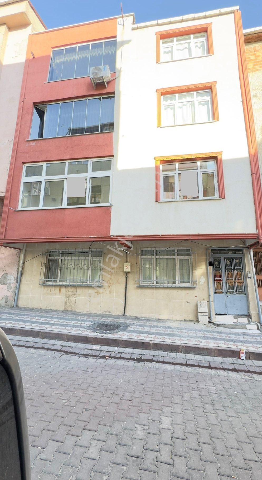 Sultangazi Cebeci Satılık Bina ZAFERYAPIGAYRİMENKULDENSATILIKBİNAMASRAFSIZ 4KATLI 2+1 100M2DAİRELER İSTANBULSULTAGAZİCEBECİMAHDE