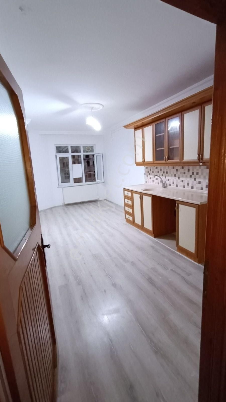 Giresun Merkez Erikliman Kiralık Daire  DELTA GAYRİMENKUL'DEN ERİKLİMAN MAHALLESİ'NDE KİRALIK 3+1